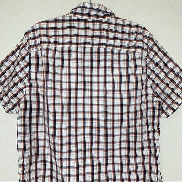 Timberland Size Large Men’s Plaid Short Sleeves Button Down Shirt - Picture 7 of 11